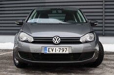 Volkswagen Golf Trendline 1,2 TSI 77 kW (105 hv) BlueMotion Technology 4-ovinen, vm. 2011, 228 tkm (2 / 13)