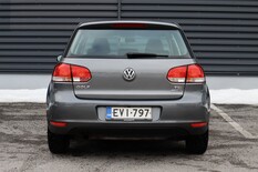 Volkswagen Golf Trendline 1,2 TSI 77 kW (105 hv) BlueMotion Technology 4-ovinen, vm. 2011, 228 tkm (5 / 13)