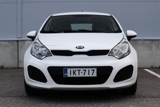Kia Rio 1,2 ISG LX 5D EcoDynamics, vm. 2013, 216 tkm (2 / 10)