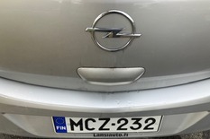 Opel Corsa 5-ov  1,3 CDTI, vm. 2011, 125 tkm (20 / 23)