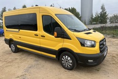 Ford Transit 2,0 TDCi  M6 Etuveto  L2H2 Retkeilyauto 3+3, vm. 2023, 83 tkm (2 / 11)