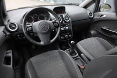 Opel Corsa 5-ov Active Edition 1,2 ecoFLEX Start/Stop 63kW MT5, vm. 2014, 131 tkm (10 / 15)