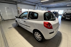 Renault Clio III Authentique 1,2 16v 3ov, vm. 2009, 242 tkm (5 / 8)