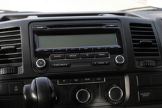 Volkswagen Caravelle Comfortline 2,0 TDI 132 kW 4Motion DSG pakettiauto, vm. 2011, 238 tkm (12 / 21)