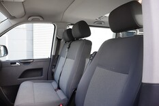 Volkswagen Caravelle Comfortline 2,0 TDI 132 kW 4Motion DSG pakettiauto, vm. 2011, 238 tkm (16 / 21)