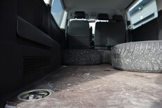 Volkswagen Caravelle Comfortline 2,0 TDI 132 kW 4Motion DSG pakettiauto, vm. 2011, 238 tkm (20 / 21)