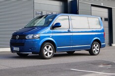 Volkswagen Caravelle Comfortline 2,0 TDI 132 kW 4Motion DSG pakettiauto, vm. 2011, 238 tkm (3 / 21)
