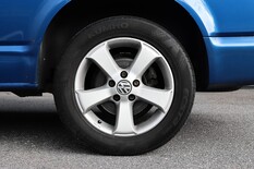 Volkswagen Caravelle Comfortline 2,0 TDI 132 kW 4Motion DSG pakettiauto, vm. 2011, 238 tkm (9 / 21)