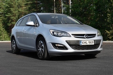 Opel Astra Sports Tourer Enjoy 1,4 Turbo ecoFLEX Start/Stop 88kW MT6, vm. 2014, 175 tkm (1 / 19)
