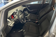 Opel Astra Sports Tourer Enjoy 1,4 Turbo ecoFLEX Start/Stop 88kW MT6, vm. 2014, 175 tkm (18 / 19)