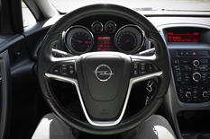 Opel Astra Sports Tourer Enjoy 1,4 Turbo ecoFLEX Start/Stop 88kW MT6, vm. 2014, 175 tkm (8 / 19)