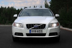 Volvo V70 D5 AWD Momentum Business aut, vm. 2011, 371 tkm (3 / 15)