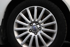 Volvo V70 D5 AWD Momentum Business aut, vm. 2011, 371 tkm (7 / 15)