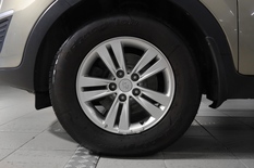Kia Sportage 1,6 ISG Urban LX EcoDynamics, vm. 2012, 123 tkm (6 / 24)