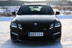 Skoda Octavia Combi 2,0 TDI 184 4x4 RS DSG Autom., vm. 2018, 385 tkm (2 / 26)