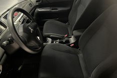 Mitsubishi Lancer STW 1,6 Invite, vm. 2008, 117 tkm (7 / 11)