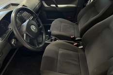 Volkswagen Polo Comfortline 1,4 59 kW 4d, vm. 2007, 153 tkm (6 / 9)