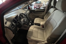 Volkswagen Golf Sportsvan Comfortline 1,6 TDI 81 kW (110 hv) BlueMotion Technology DSG-automaatti, vm. 2015, 250 tkm (6 / 22)
