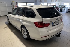 BMW 320 TwinPower Turbo A xDrive F31 Touring Sport Line Automatic, vm. 2013, 285 tkm (5 / 10)