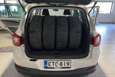 Volkswagen Tiguan Sport & Style 1,4 TSI 110 kW 4MOTION, vm. 2010, 235 tkm (9 / 20)