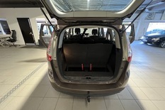 Renault Grand Scenic Dynamique 2,0 16V CVT, vm. 2010, 209 tkm (11 / 13)