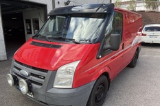 Ford Transit 300S 2,2TDCi 115 N1 Van FWD 4,36 Matala, vm. 2009, 420 tkm (2 / 11)