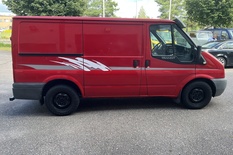 Ford Transit 300S 2,2TDCi 115 N1 Van FWD 4,36 Matala, vm. 2009, 420 tkm (6 / 11)