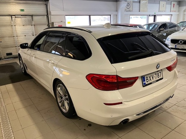 BMW 518 G31 Touring 518d A Business, vm. 2019, 254 tkm (10 / 13)