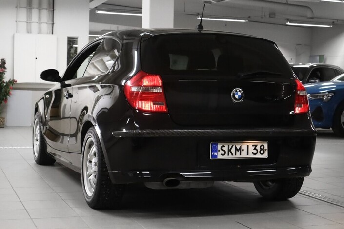BMW 118 E81 Hatchback, vm. 2007, 146 tkm (4 / 7)