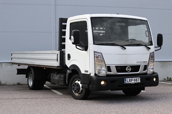Nissan Cab Star NISSAN NT400 CABSTAR BA Tavara-auto 2ov 2488cm3, vm. 2016, 164 tkm (1 / 11)