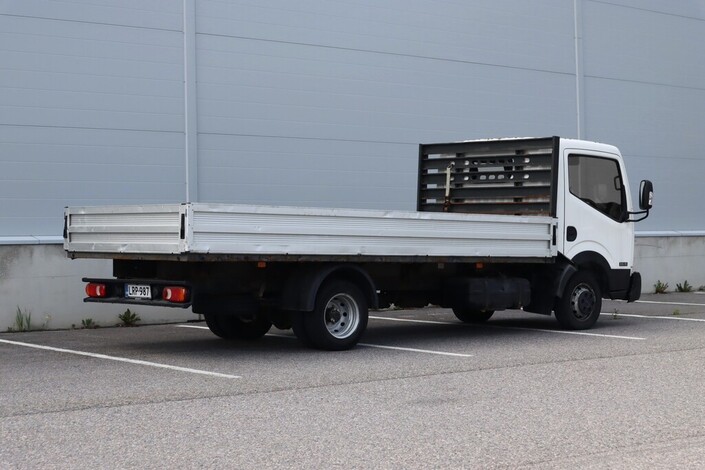 Nissan Cab Star NISSAN NT400 CABSTAR BA Tavara-auto 2ov 2488cm3, vm. 2016, 164 tkm (4 / 11)
