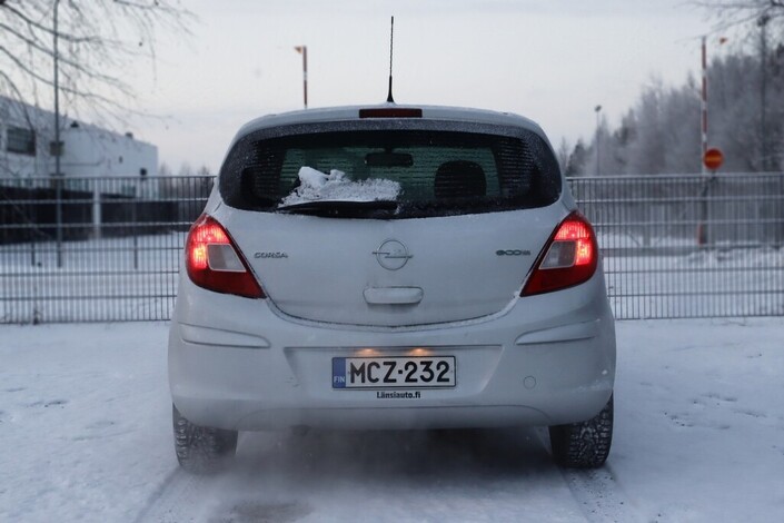 Opel Corsa 5-ov  1,3 CDTI, vm. 2011, 125 tkm (4 / 23)