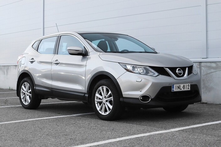 Nissan Qashqai DIG-T 115 Acenta 2WD Xtronic E6 Safety Pack, vm. 2017, 104 tkm (2 / 16)