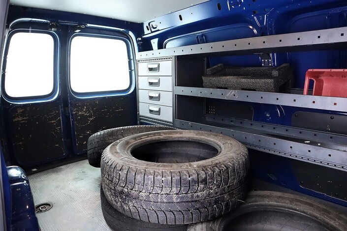 Volkswagen Caddy Maxi umpipakettiauto 1,4 TGI 81kW DSG-AUT.  maakaasu/bens., vm. 2018, 155 tkm (11 / 12)