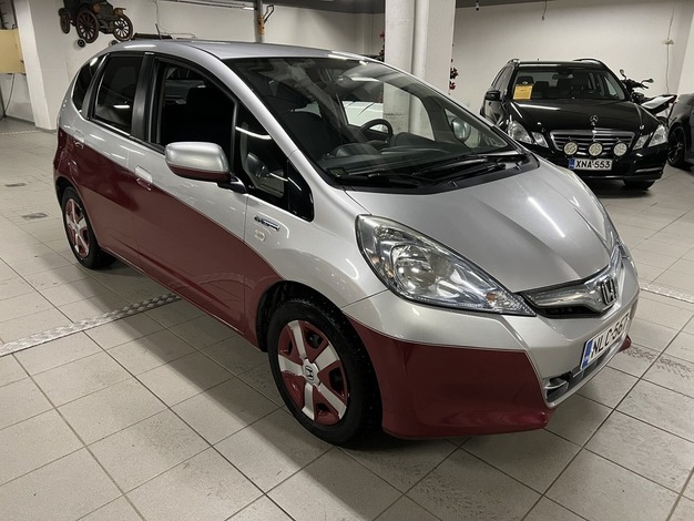 Honda Jazz 5D Hybrid Comfort, vm. 2015, 111 tkm (2 / 14)