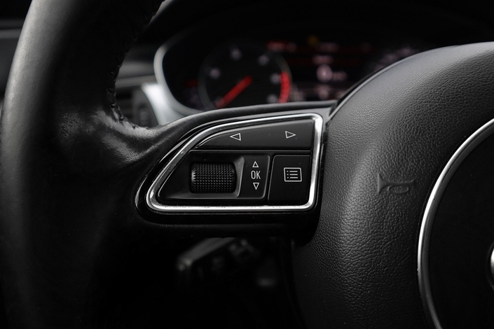 Audi A6 Avant Business Plus Edition 2,0 TDI 130 kW multitronic Start-Stop, vm. 2014, 457 tkm (19 / 38)