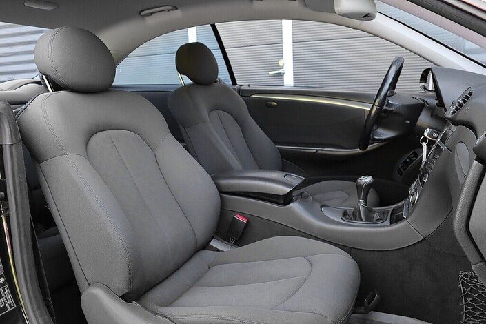 Mercedes-Benz CLK 200 Kompressor Coupe, vm. 2005, 232 tkm (14 / 18)