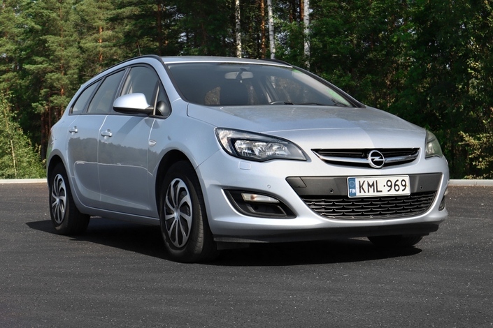 Opel Astra Sports Tourer Enjoy 1,4 Turbo ecoFLEX Start/Stop 88kW MT6, vm. 2014, 175 tkm (1 / 19)