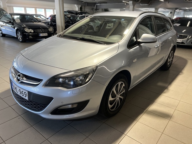 Opel Astra Sports Tourer Enjoy 1,4 Turbo ecoFLEX Start/Stop 88kW MT6, vm. 2014, 175 tkm (13 / 19)