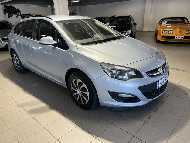 Opel Astra Sports Tourer Enjoy 1,4 Turbo ecoFLEX Start/Stop 88kW MT6, vm. 2014, 175 tkm (14 / 19)