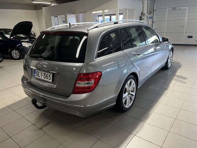 Mercedes-Benz C 200 CDI BE T, vm. 2011, 406 tkm (4 / 8)