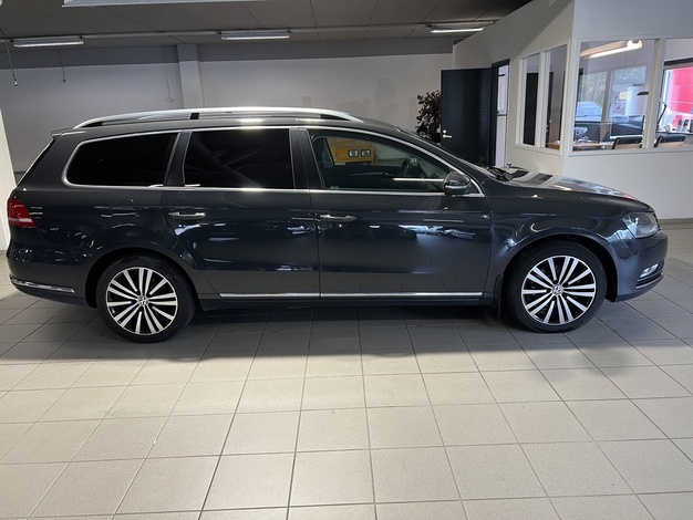 Volkswagen Passat Variant Comfortline 1,4 TSI MultiFuel 118 kW (160 hv) DSG-automaatti, vm. 2012, 209 tkm (3 / 9)