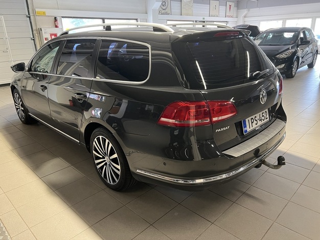 Volkswagen Passat Variant Comfortline 1,4 TSI MultiFuel 118 kW (160 hv) DSG-automaatti, vm. 2012, 209 tkm (5 / 9)