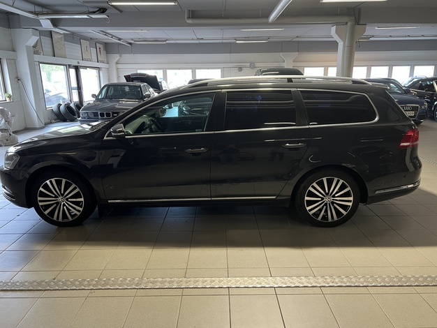 Volkswagen Passat Variant Comfortline 1,4 TSI MultiFuel 118 kW (160 hv) DSG-automaatti, vm. 2012, 209 tkm (6 / 9)