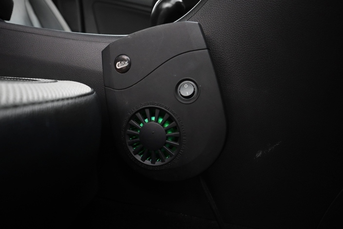 Kia Optima 2,0 EX A/T, vm. 2013, 237 tkm (22 / 27)