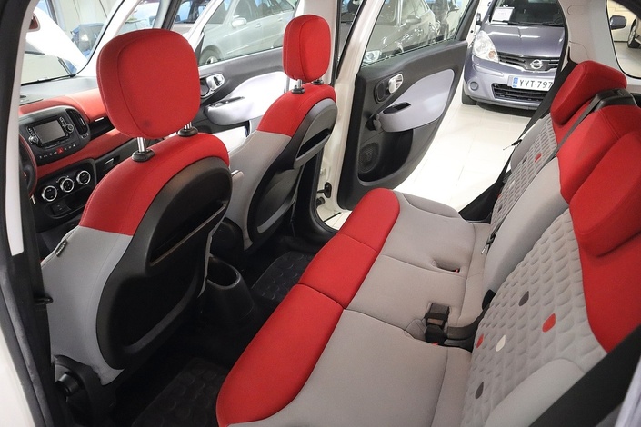 Fiat 500L Easy 1,4 95hv Bensiini, vm. 2014, 205 tkm (14 / 20)