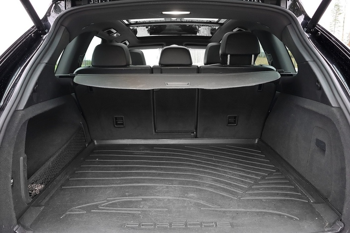 Porsche Cayenne Diesel Tiptronic 3.0, vm. 2012, 388 tkm (31 / 36)