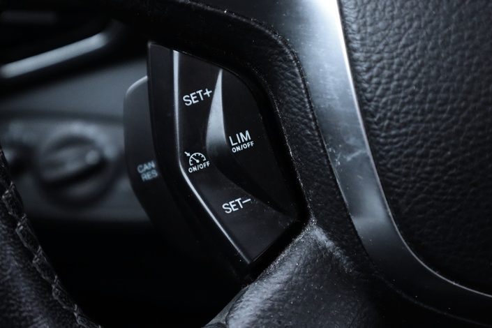 Ford C-Max 2,0 TDCi 163 hv PowerShift autom. Titanium A6 5-ovinen, vm. 2011, 272 tkm (19 / 27)