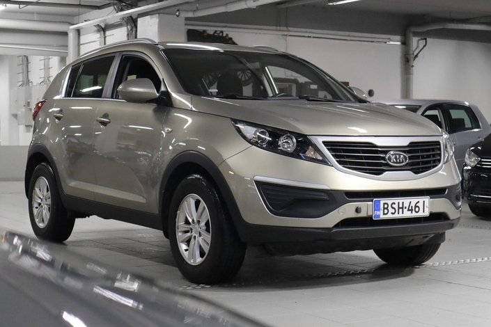 Kia Sportage 1,6 ISG Urban LX EcoDynamics, vm. 2012, 123 tkm (1 / 24)