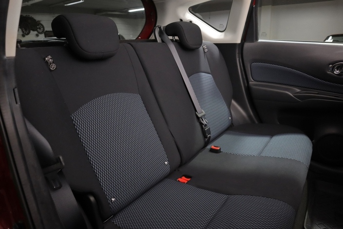 Nissan Note 1,2 Acenta 5MT, vm. 2014, 184 tkm (8 / 22)